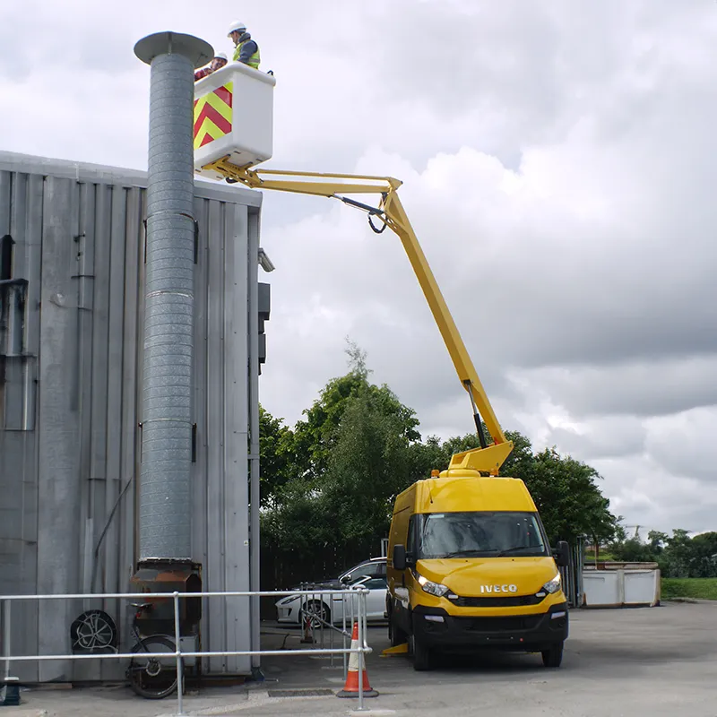 V125 on an Iveco 50c 4100 H2